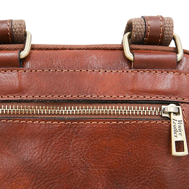 KEVIN-Men's handmade genuine leather crossbody bag with front pocket