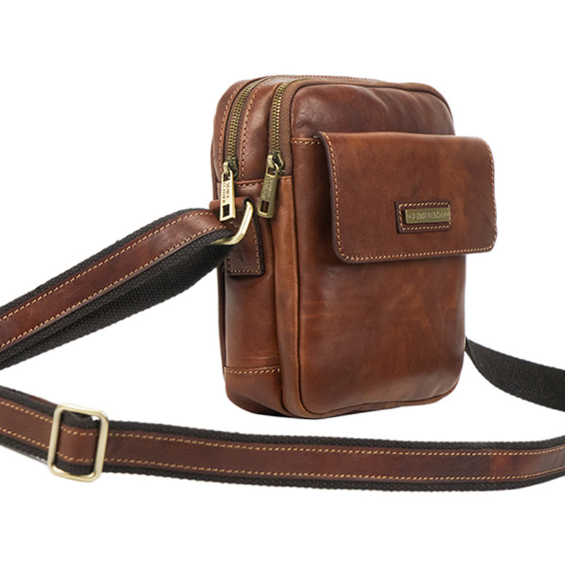 ITALY-Men's handmade genuine leather handbag with metal zip closure and  shoulder strap