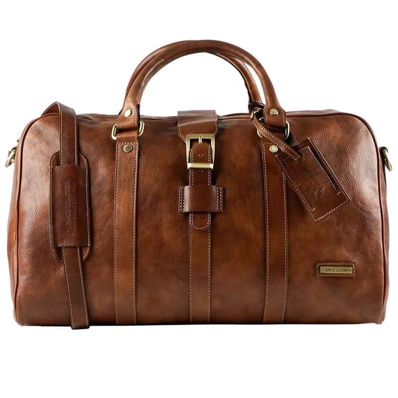 Discover MARS- handmade leather duffle bag with metal zip and belt